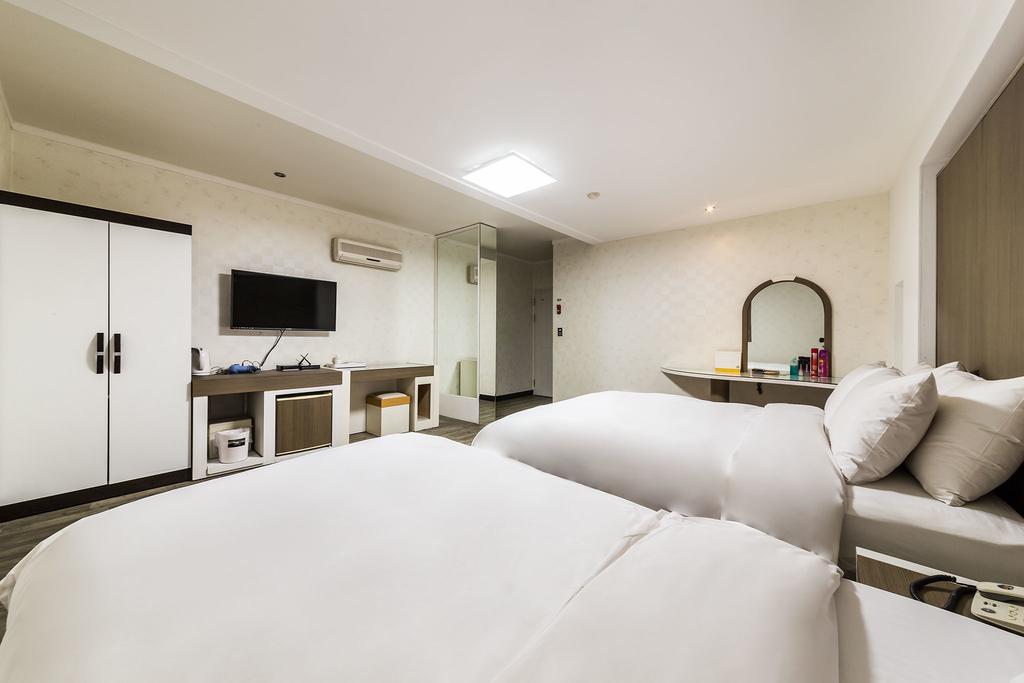 Hotel Tate Suwon Buitenkant foto