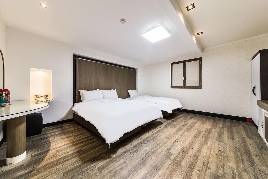 Hotel Tate Suwon Buitenkant foto