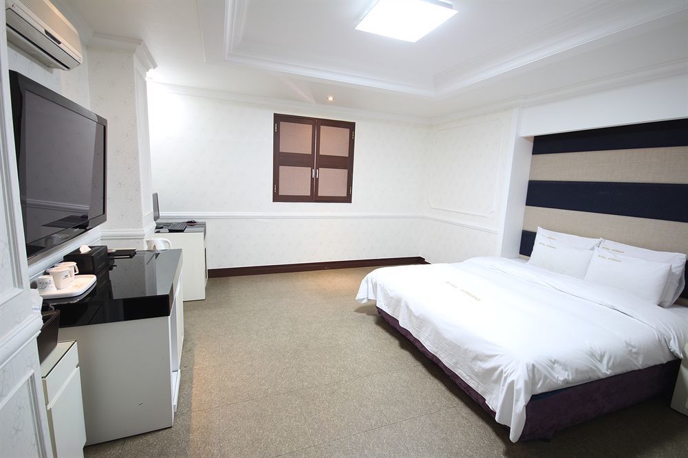 Hotel Tate Suwon Buitenkant foto